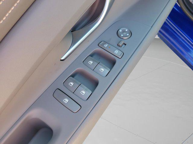 new 2025 Hyundai ELANTRA HEV car, priced at $24,318