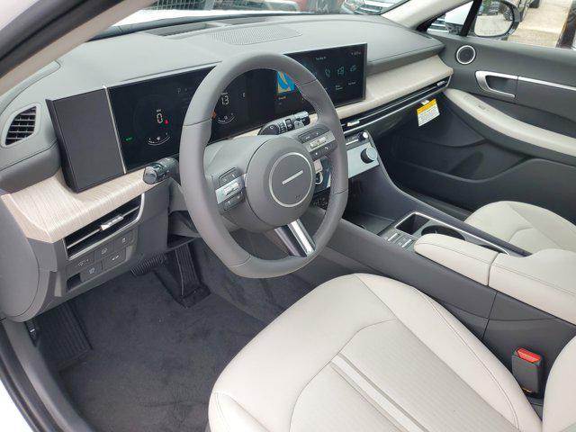 new 2025 Hyundai Sonata Hybrid car, priced at $31,745