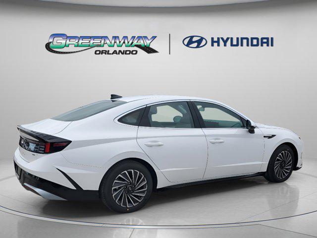 new 2025 Hyundai Sonata Hybrid car, priced at $31,245
