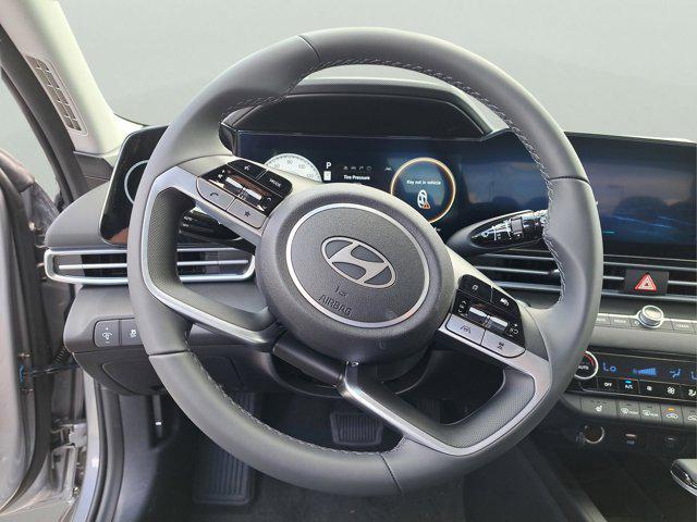 new 2025 Hyundai Elantra car, priced at $25,584
