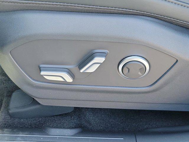 new 2025 Hyundai Santa Fe car, priced at $37,161