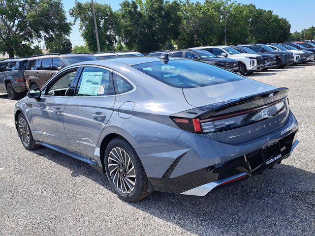 new 2025 Hyundai Sonata Hybrid car, priced at $30,798