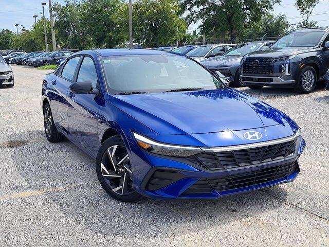 new 2025 Hyundai Elantra car, priced at $23,074