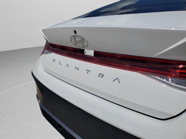 new 2025 Hyundai Elantra car, priced at $25,673