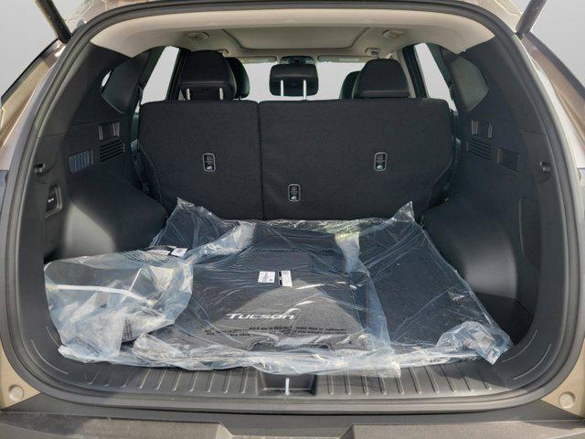 new 2025 Hyundai TUCSON Hybrid car, priced at $37,330