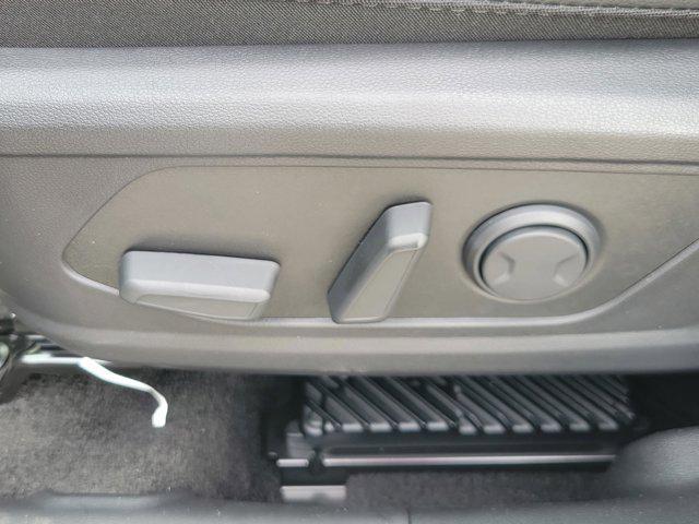 new 2025 Hyundai TUCSON Hybrid car, priced at $37,330