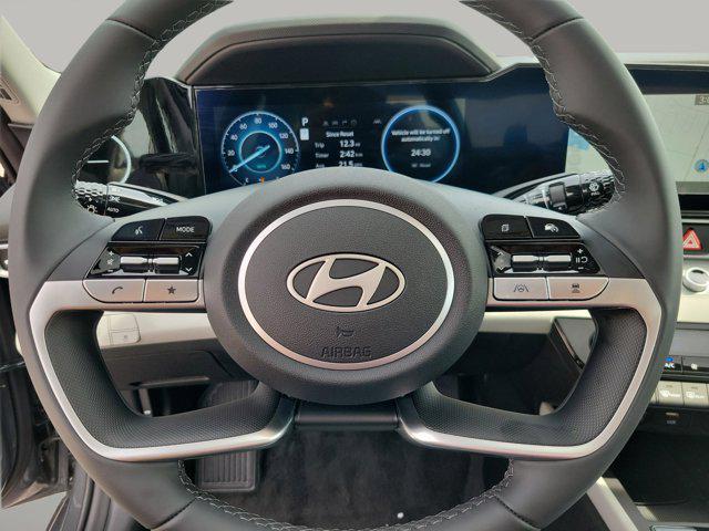 new 2025 Hyundai Elantra car, priced at $29,346