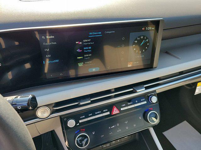 new 2025 Hyundai Tucson car, priced at $29,943