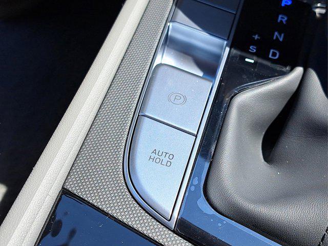 new 2025 Hyundai ELANTRA HEV car, priced at $25,075