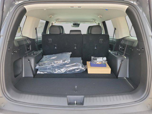 new 2025 Hyundai Santa Fe car, priced at $35,621