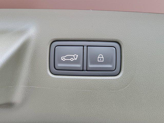 new 2025 Hyundai SANTA FE HEV car, priced at $52,086