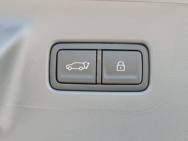 new 2025 Hyundai Santa Fe car, priced at $35,636