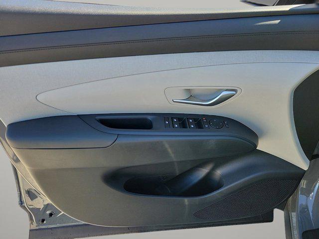 new 2025 Hyundai Tucson car, priced at $32,403