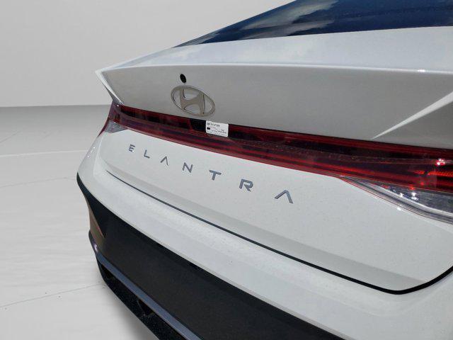 new 2025 Hyundai Elantra car, priced at $26,070