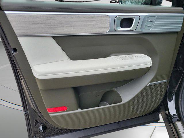new 2025 Hyundai SANTA FE HEV car, priced at $47,299