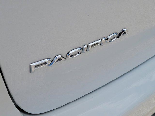 used 2020 Chrysler Pacifica car, priced at $20,248