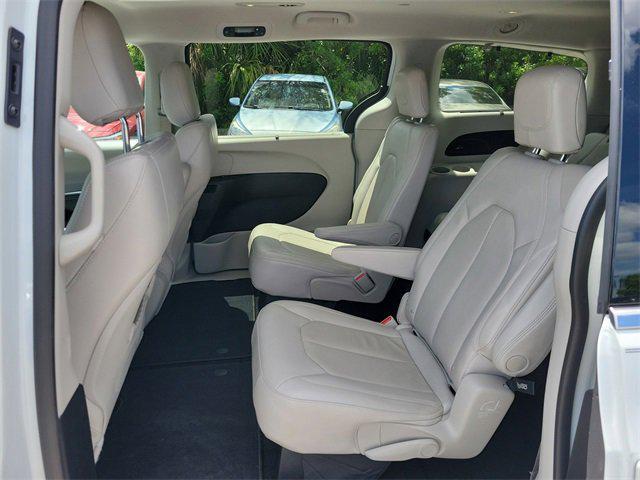 used 2020 Chrysler Pacifica car, priced at $20,248