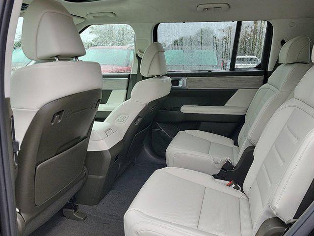 new 2025 Hyundai SANTA FE HEV car, priced at $48,883