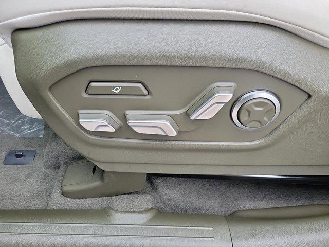 new 2025 Hyundai SANTA FE HEV car, priced at $48,383