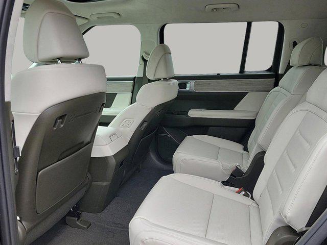 new 2025 Hyundai SANTA FE HEV car, priced at $48,383