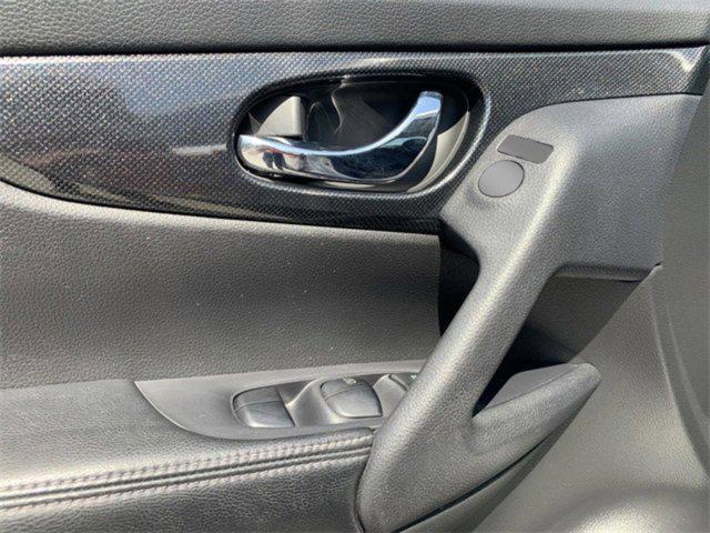 used 2014 Nissan Rogue car, priced at $10,598