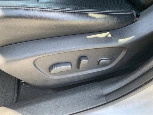 used 2014 Nissan Rogue car, priced at $10,598