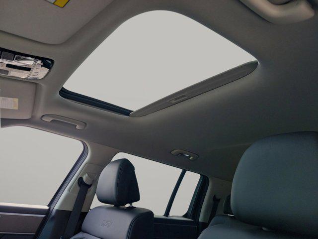 new 2025 Hyundai Santa Fe car, priced at $40,546