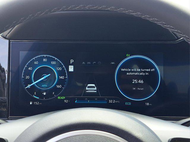 new 2025 Hyundai Elantra car, priced at $29,376