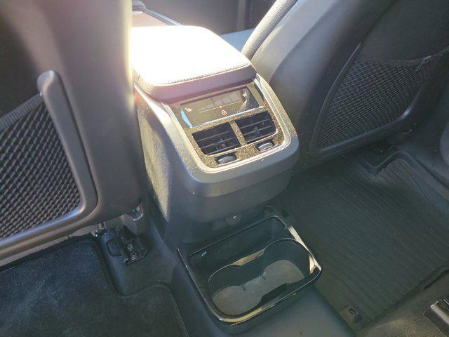 used 2021 Volvo XC90 car