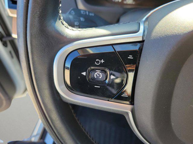 used 2021 Volvo XC90 car