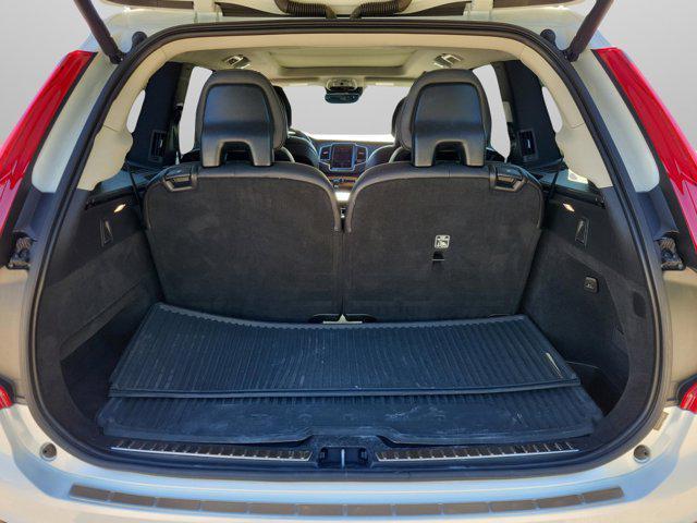 used 2021 Volvo XC90 car