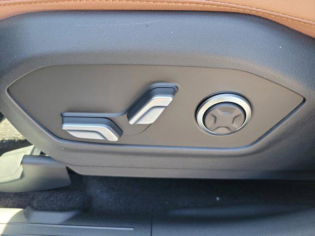 new 2025 Hyundai Santa Fe car, priced at $42,224