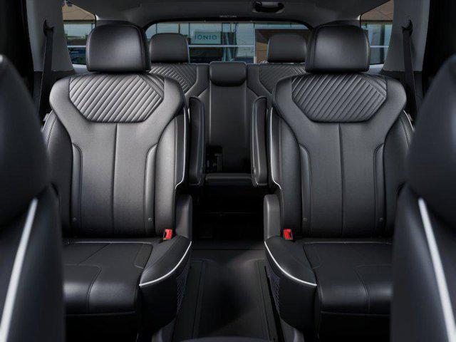 new 2025 Hyundai Palisade car, priced at $42,722