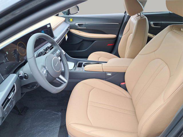 new 2025 Hyundai Sonata Hybrid car, priced at $37,054