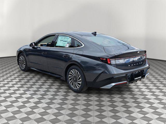 new 2025 Hyundai Sonata Hybrid car, priced at $37,554