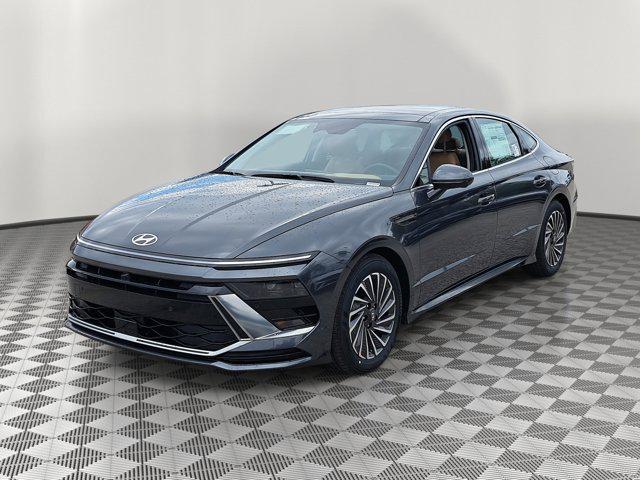 new 2025 Hyundai Sonata Hybrid car, priced at $37,554