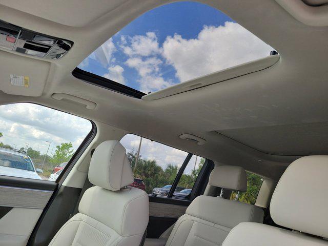 new 2025 Hyundai SANTA FE HEV car, priced at $50,586