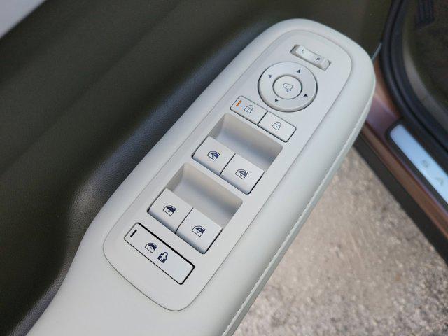 new 2025 Hyundai SANTA FE HEV car, priced at $50,586