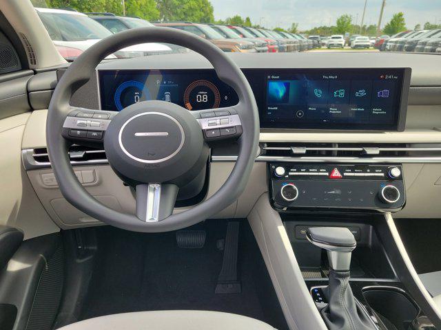 new 2025 Hyundai Tucson car, priced at $30,290