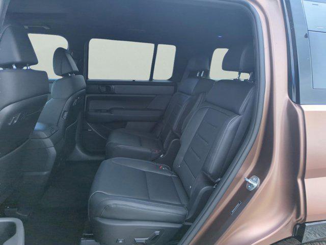 new 2025 Hyundai Santa Fe car, priced at $43,081