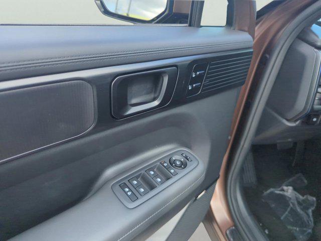 new 2025 Hyundai Santa Fe car, priced at $43,081