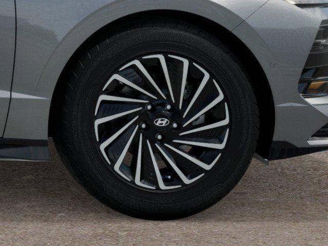 new 2025 Hyundai Sonata Hybrid car, priced at $37,068