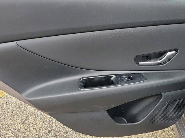 new 2025 Hyundai Elantra car, priced at $25,254