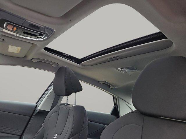 new 2025 Hyundai Elantra car, priced at $25,254