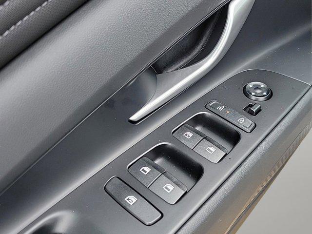 new 2025 Hyundai Elantra car, priced at $25,254