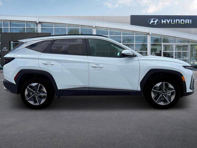 new 2025 Hyundai TUCSON Hybrid car, priced at $36,804