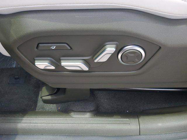 new 2025 Hyundai SANTA FE HEV car, priced at $48,275