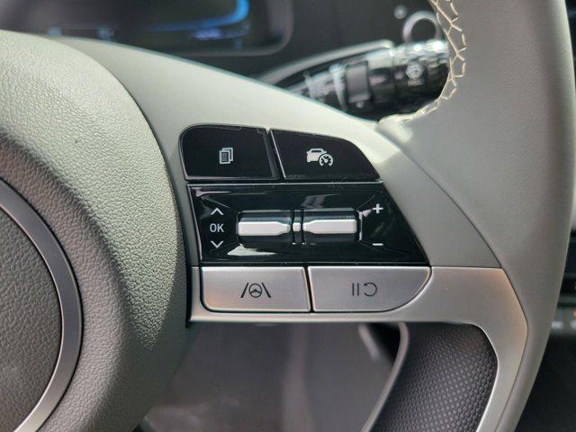 new 2025 Hyundai Elantra car, priced at $21,106