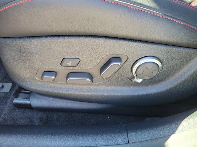 new 2025 Genesis G80 car, priced at $60,129