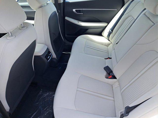 new 2025 Hyundai Sonata Hybrid car, priced at $30,791